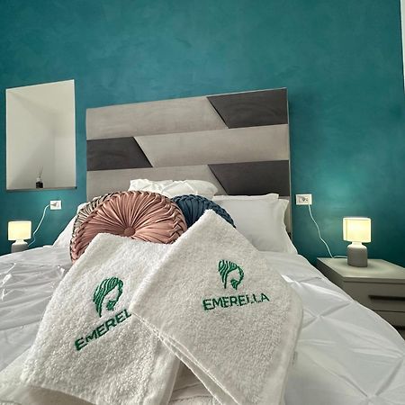 Emerella Luxury Suites-Siderno Lungomare Kültér fotó