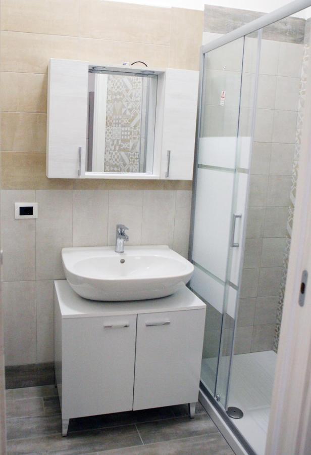 Emerella Luxury Suites-Siderno Lungomare Kültér fotó