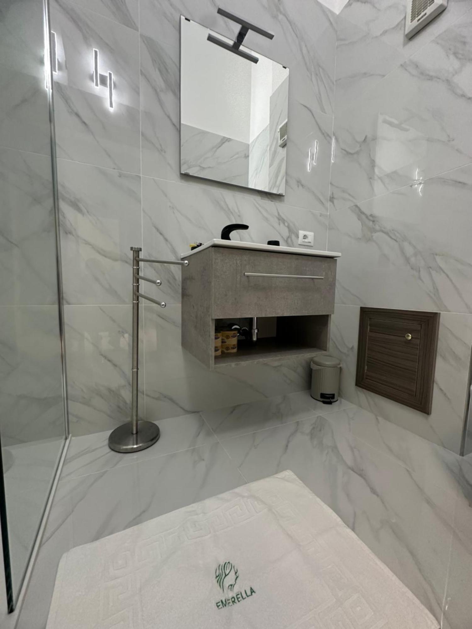 Emerella Luxury Suites-Siderno Lungomare Kültér fotó