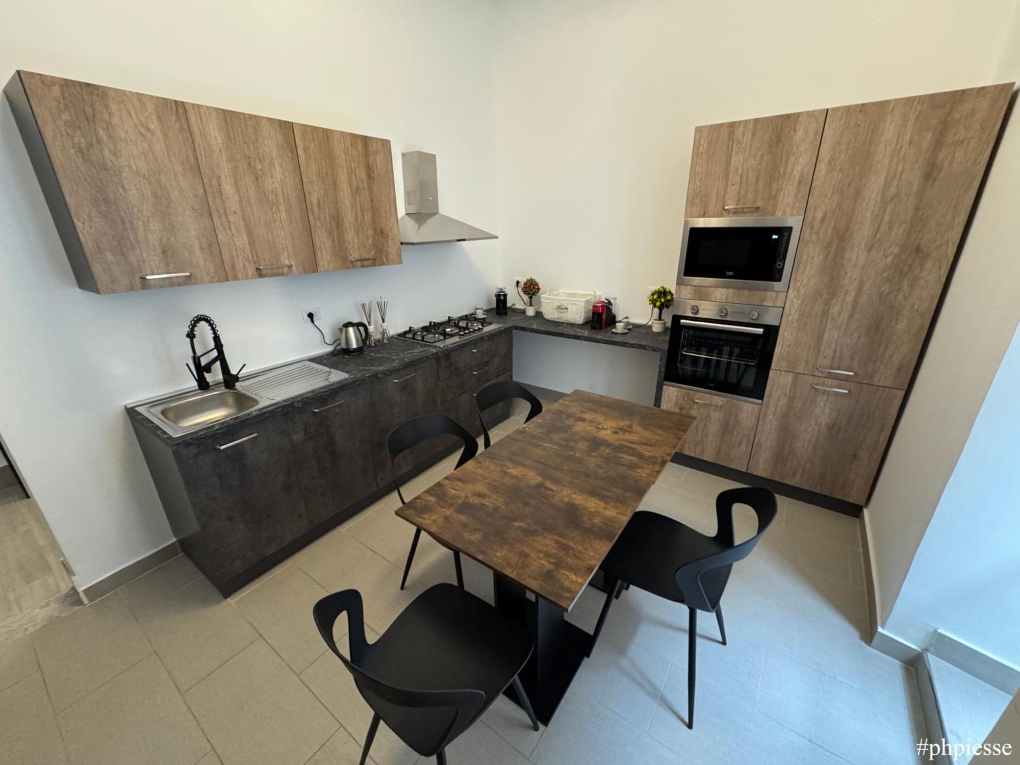Emerella Luxury Suites-Siderno Lungomare Kültér fotó