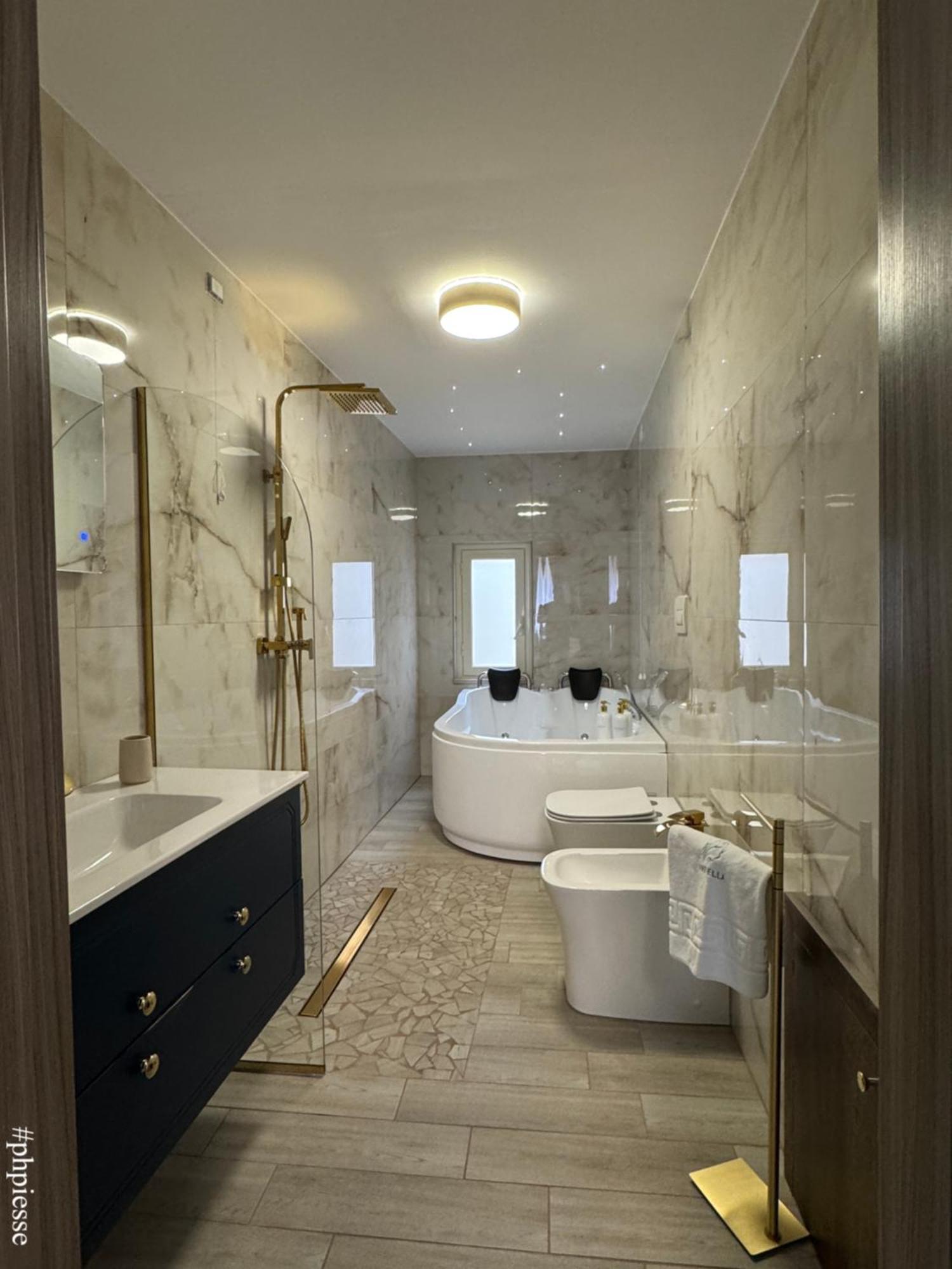 Emerella Luxury Suites-Siderno Lungomare Kültér fotó