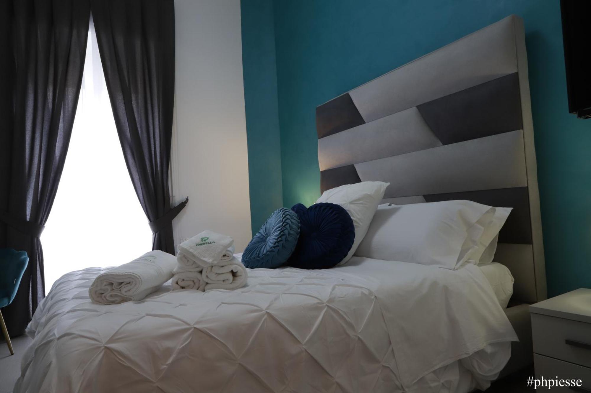 Emerella Luxury Suites-Siderno Lungomare Kültér fotó