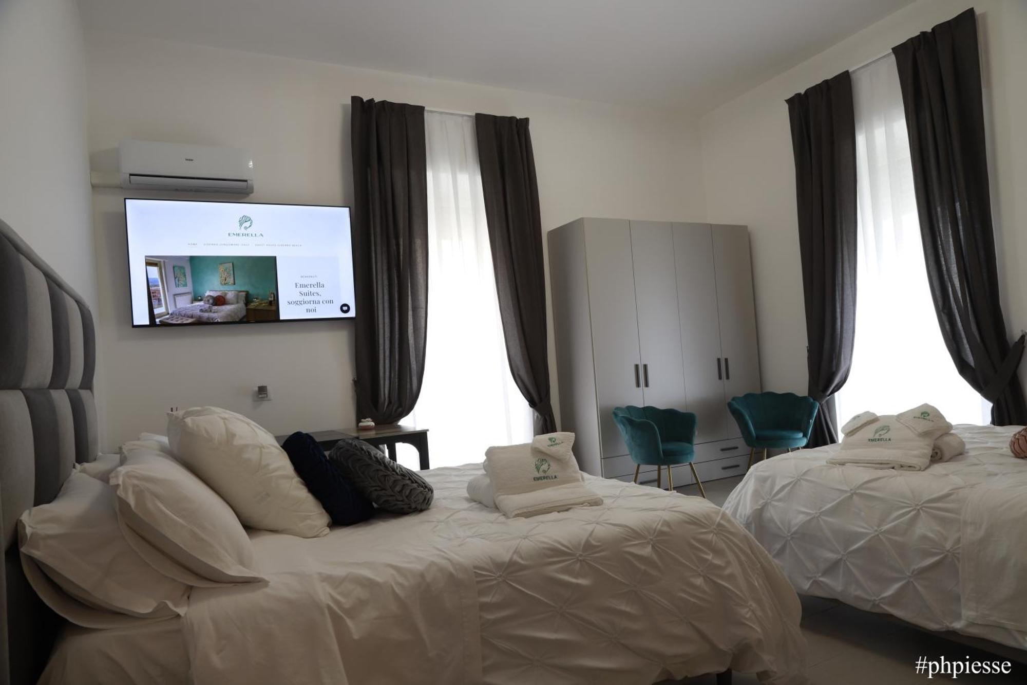 Emerella Luxury Suites-Siderno Lungomare Kültér fotó
