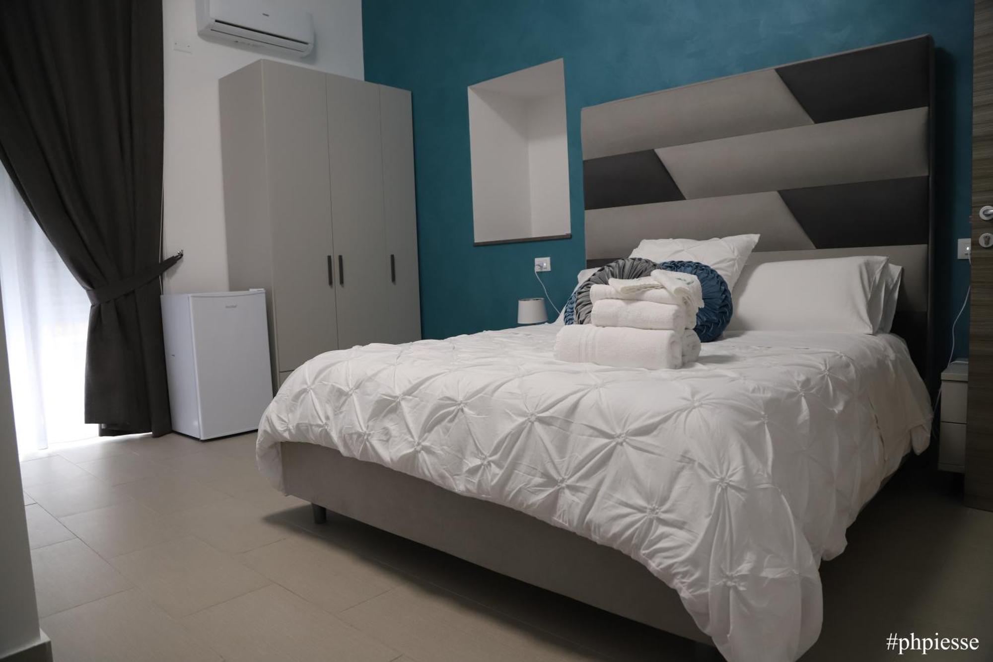 Emerella Luxury Suites-Siderno Lungomare Kültér fotó